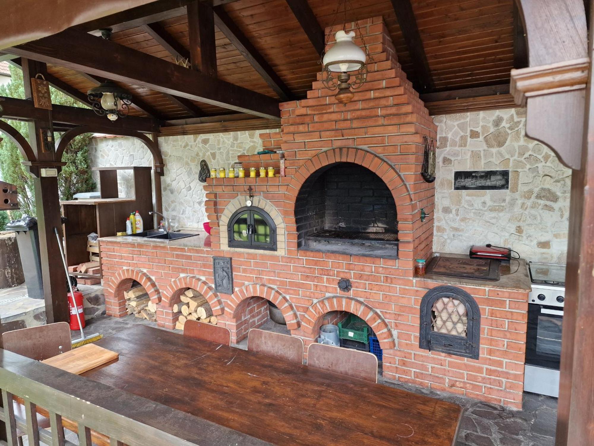 Hotel Casa Andrei à Orşova Extérieur photo