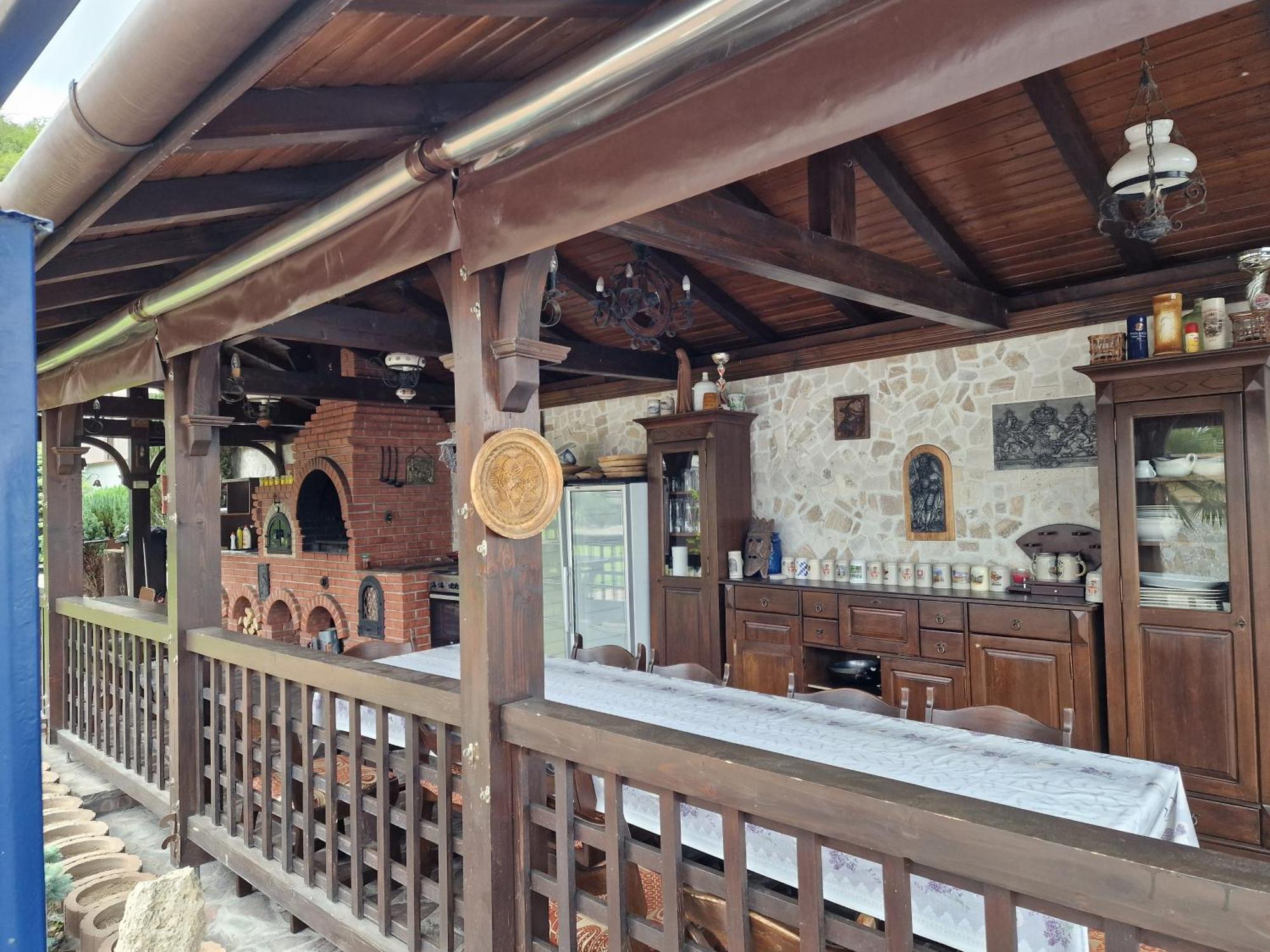 Hotel Casa Andrei à Orşova Extérieur photo