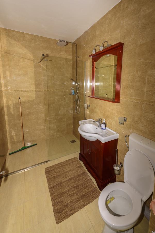 Hotel Casa Andrei à Orşova Extérieur photo